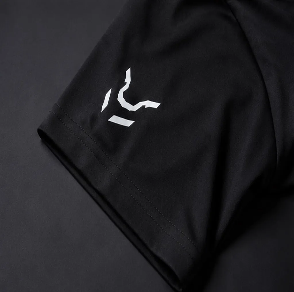 T shirt details2.jpg.webp